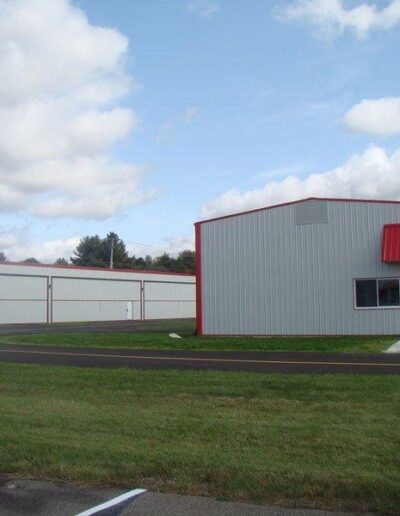 Étapes d'érection d'Hangar